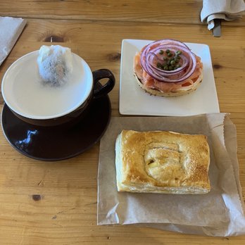 AntFarm - Oolong tea latte, Lox bagel, and lemon danish! - Bakeries Near Me - Sandy, Oregon AntFarm - Oolong tea latte, Lox bagel, and lemon danish! - Bakeries Near Me - Sandy, Oregon