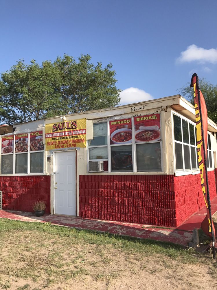 Saul's Birrieria & catering