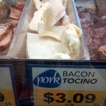 El Rey Plaza - Niiice...the pure bacon fat.  An oft underused cooking addition, and even better for getting a tan.  Kidding. - International Grocery Near Me - Milwaukee, Wisconsin