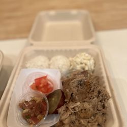 Plantation Plates - Kalua Pig (rating: 5/5)