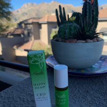 Kuumba Made - Kuumba's Happy Hemp Roll-On Herbal Therapy provides prolonged relief to right hip discomfort. - Cosmetics & Beauty Supply Near Me - Tucson, Arizona