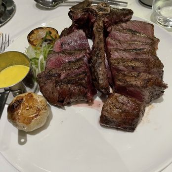 Alexander's Steakhouse - Pasadena - Steakhouses Near Me - Pasadena, California Alexander's Steakhouse - Pasadena - Steakhouses Near Me - Pasadena, California