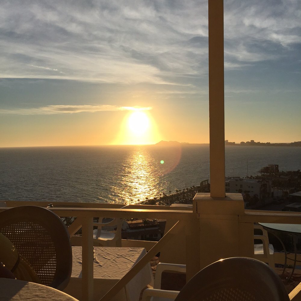 Fish - Sunset - Seafood Near Me - Bahía la Choya, SON