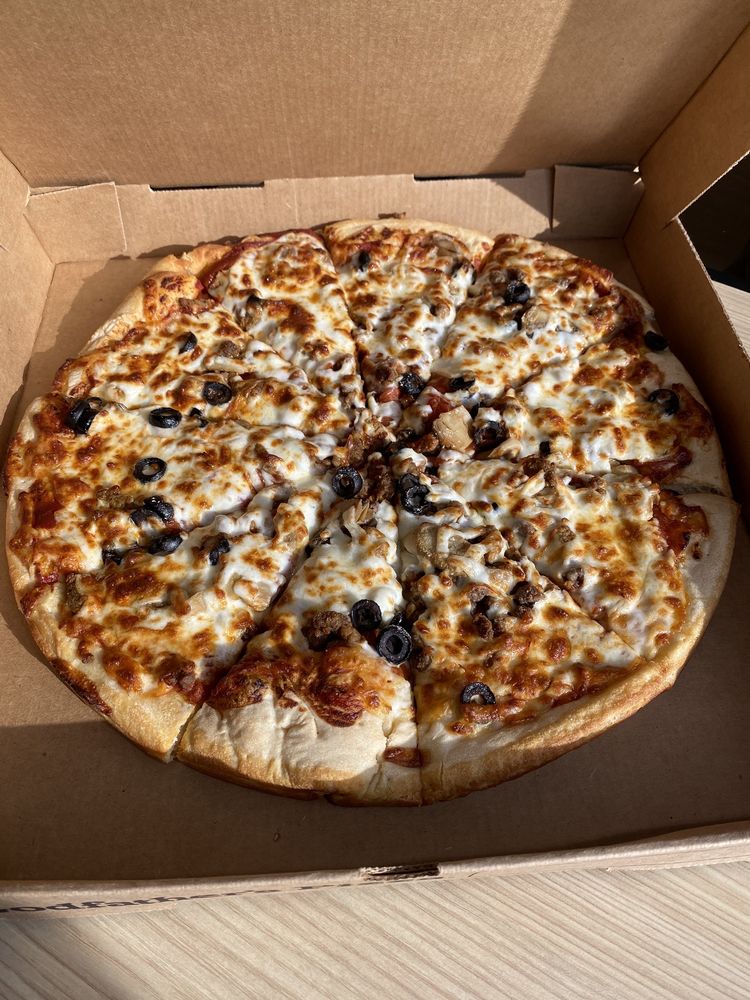 Food from Godfather’s Pizza Express