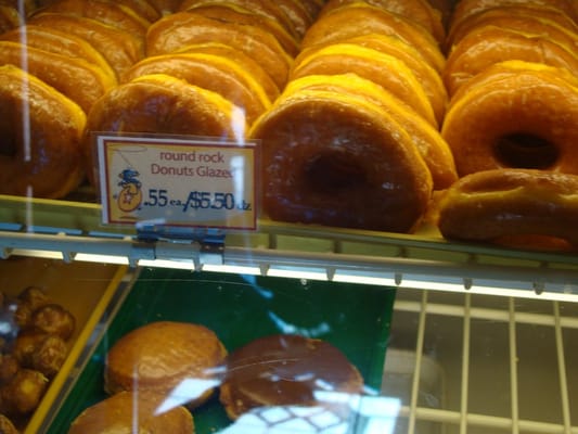 Round Rock Donuts by null