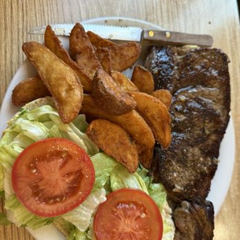 Hamburger Ranch & Bar-B-Que - Ribeye sandwich and wedges - Barbeque Near Me - Cloverdale, California Hamburger Ranch & Bar-B-Que - Ribeye sandwich and wedges - Barbeque Near Me - Cloverdale, California
