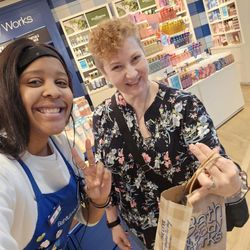 Bath & Body Works - Getting my bday goodies from Bree @ Bath and Body works