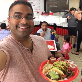 Chilangos Tacos - Hello! - Tacos Near Me - Dallas, Texas