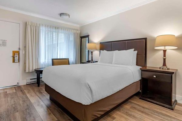 Best Western Carmel's Town House Lodge by null