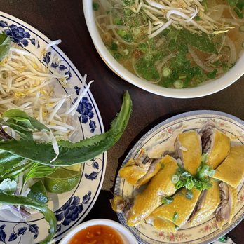 Pho Hai Vietnamese Restaurant - 20. Phở Gà Đi Bộ - Vietnamese Near Me - South El Monte, California