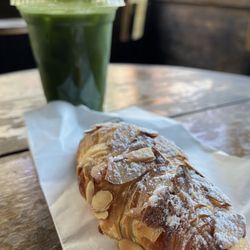 Kona Coffee Roasters - East Village - Iced Matcha and Almond croissant