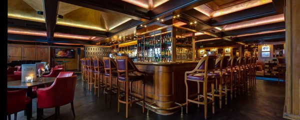 Funky Claude's Bar by null