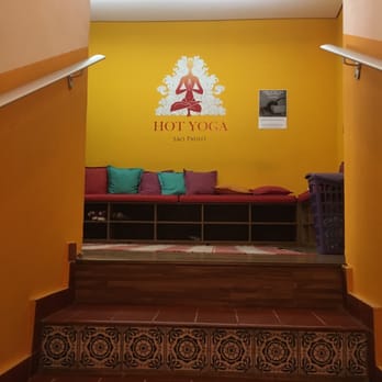 Hot Yoga - Yoga Near Me - São Paulo, SP
