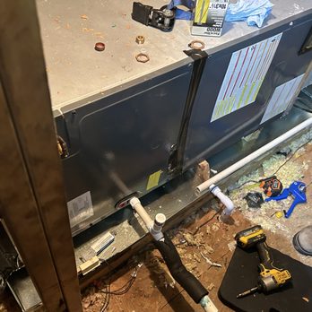 Hvac Solutions RGV - Second photo installing new unit. - Heating & Air Conditioning/HVAC Near Me - Mcallen, Texas Hvac Solutions RGV - Second photo installing new unit. - Heating & Air Conditioning/HVAC Near Me - Mcallen, Texas