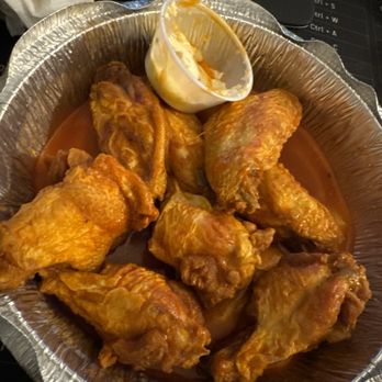 Woodys Pizza - Buffalo Chicken Wings - Pizza Near Me - Boston, Massachusetts Woodys Pizza - Buffalo Chicken Wings - Pizza Near Me - Boston, Massachusetts