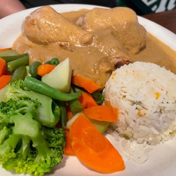 El Cafecito - Pollo almendrado - Cafeteria Near Me - Brisas de Zicatela, OAX El Cafecito - Pollo almendrado - Cafeteria Near Me - Brisas de Zicatela, OAX