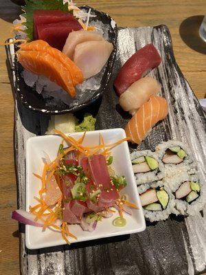 Moon Thai & Japanese by null