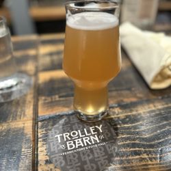 Trolley Barn Fermentory & Food Hall - Strawberry beer