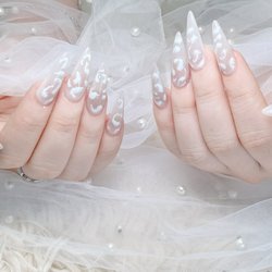 Holic Nails & Spa