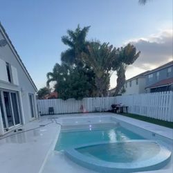 Best Florida Pools & Spa