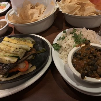 Uncle Julio's - Veggie fajitas - Tex-Mex Near Me - Frontenac, Missouri Uncle Julio's - Veggie fajitas - Tex-Mex Near Me - Frontenac, Missouri