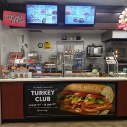 Casey's - Deli sandwich counter