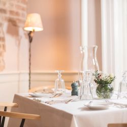 Jefferson Dining Room - Jefferson Dining Room at the Historic General Lewis Inn 304.645.2600