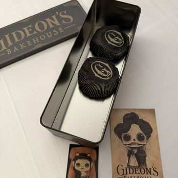 Gideon's Bakehouse - Cookies and tin - Bakeries Near Me - Lake Buena Vista, Florida