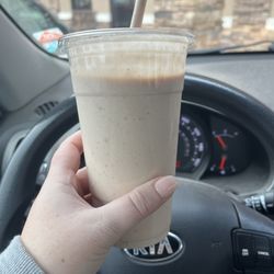 Daily Dos Nutrition - Peanut butter and jelly shake