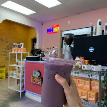 Hem 377 - Cafes Near Me - Vancouver, British Columbia