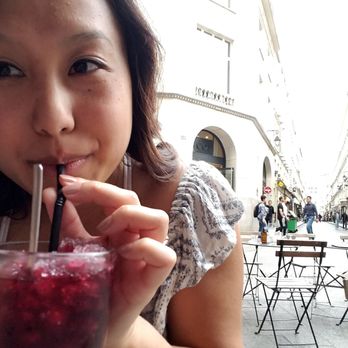 Janine loves Sunday - Lola drink - Brasseries Near Me - Paris, 75 Janine loves Sunday - Lola drink - Brasseries Near Me - Paris, 75