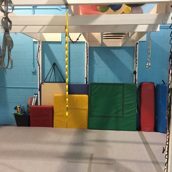 Kidnectivity - The big gym has tons of swings, climbing structures and space to play. #kidnectivity - Physical Therapy Near Me - Northbrook, Illinois Kidnectivity - The big gym has tons of swings, climbing structures and space to play. #kidnectivity - Physical Therapy Near Me - Northbrook, Illinois