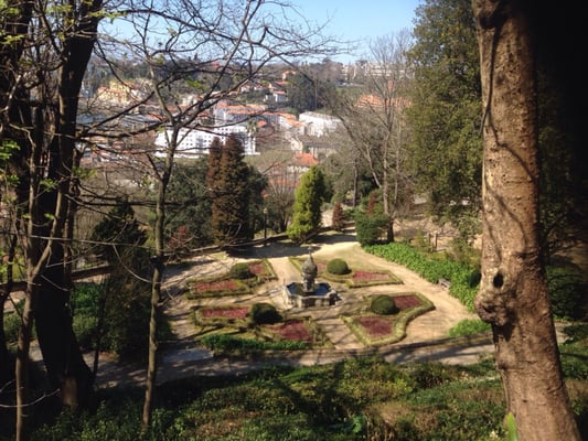Jardins do Palácio de Cristal by null