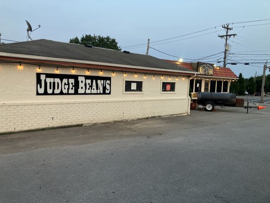 Judge Bean's BBQ by null