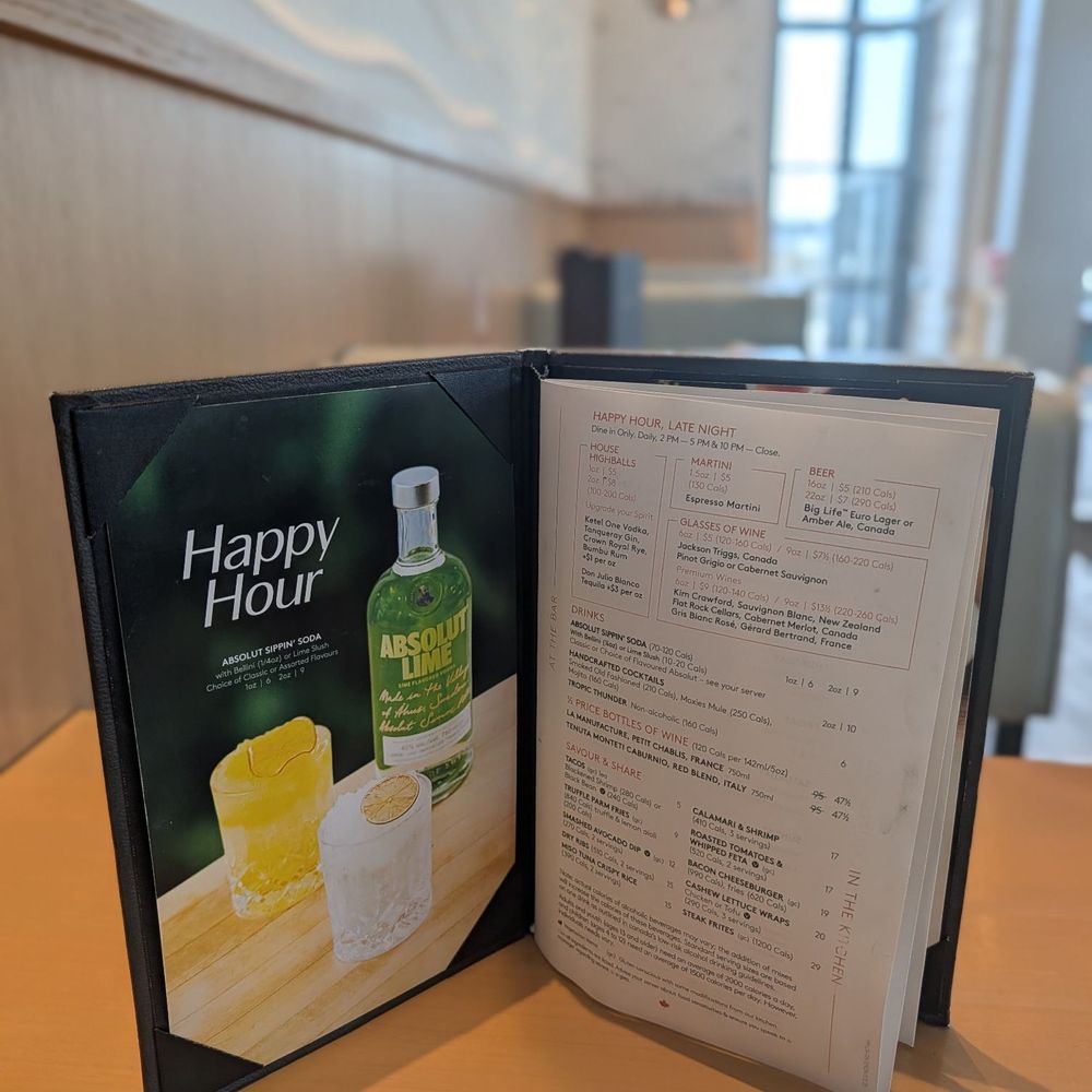 Moxies Dixon Road Restaurant - Happy hour - Canadian (New) Near Me - Etobicoke, Ontario