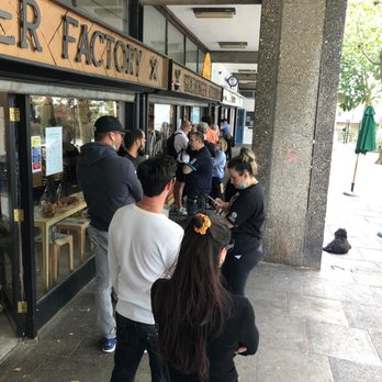 Panella - Lunch queue, 50% Eat Out to Help Out - Cafes Near Me - London, XGL
