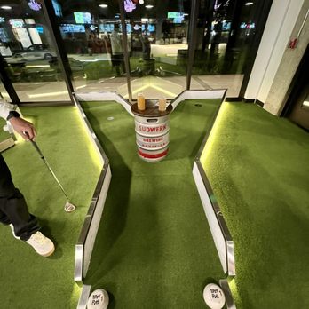 Tipsy Putt - 1st hole - Pubs Near Me - Sunnyvale, California Tipsy Putt - 1st hole - Pubs Near Me - Sunnyvale, California