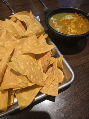 El Arroyo | Cantina & Méxican Kitchen by null