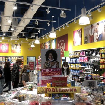 IT'SUGAR - Inside - Candy Stores Near Me - West Nyack, New York IT'SUGAR - Inside - Candy Stores Near Me - West Nyack, New York