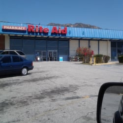 Rite Aid - Going in for the best cheapest ice cream!