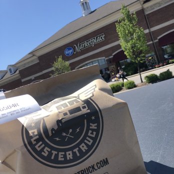 ClusterTruck - Bagged order outside of Kroger - Food Delivery Services Near Me - Columbus, Ohio