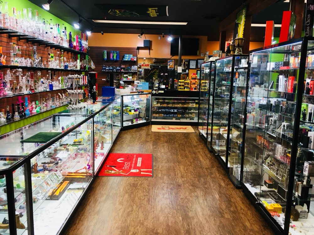 SMOKE CENTER 6614 South Broadway Ave, Tyler, Texas Vape Shops