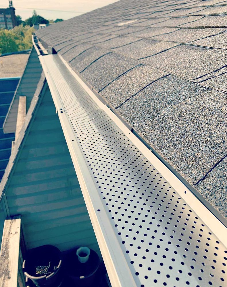 Slide of Hunterwood Roofing