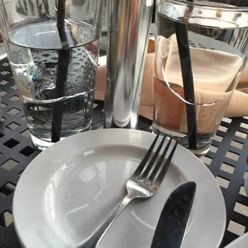 The Fix Burger Bar - 3 out of 6 glasses served were broken - Burgers Near Me - Worcester, Massachusetts