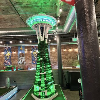 Flatstick Pub - Pioneer Square - Mini Golf Near Me - Seattle, Washington