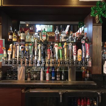 Cosmo Restobar - New American Near Me - Pomona, California
