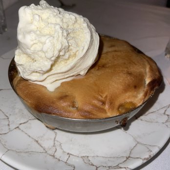 Parc - Peach cobbler - New American Near Me - Detroit, Michigan