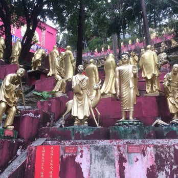 萬佛寺 - So many statues! - Buddhist Temples Near Me - Hong Kong, HK