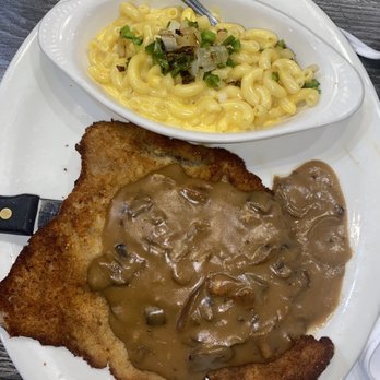 Fork and Spoon - New American Near Me - New Braunfels, Texas