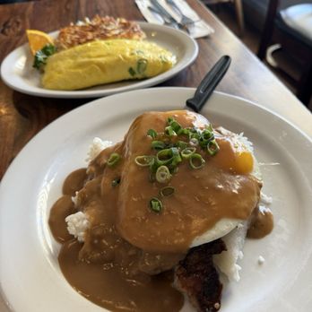 Moke's Bread & Breakfast - Rib eye Loco Moke (Ribeye Steak) - Breakfast & Brunch Near Me - Kailua, Hawaii